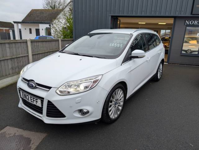 Ford Focus 1.6 TDCi 115 Titanium X 5dr Estate Diesel White